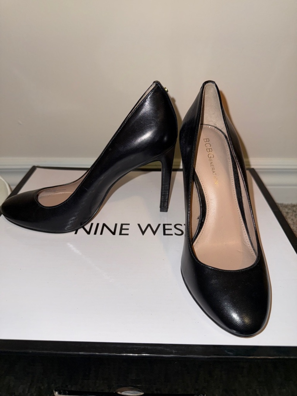 BCBGeneration Black Pointed Toe Leather Pumps